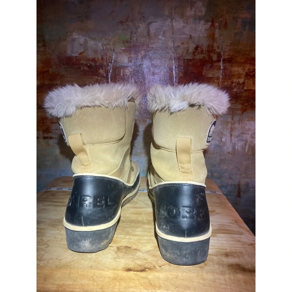 Sorel Tofino Tan Faux Fur Trim Winter Snow Boots Womens 8 NL2089-373 Black Shell